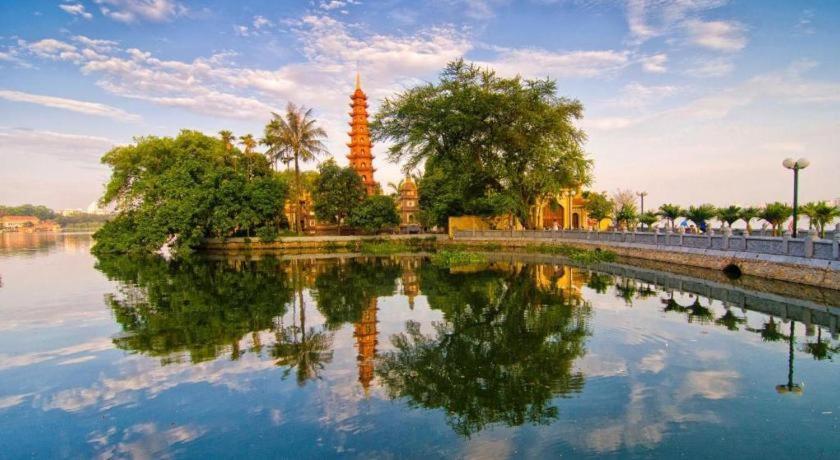 Cosiana Hotel Hanoi Buitenkant foto